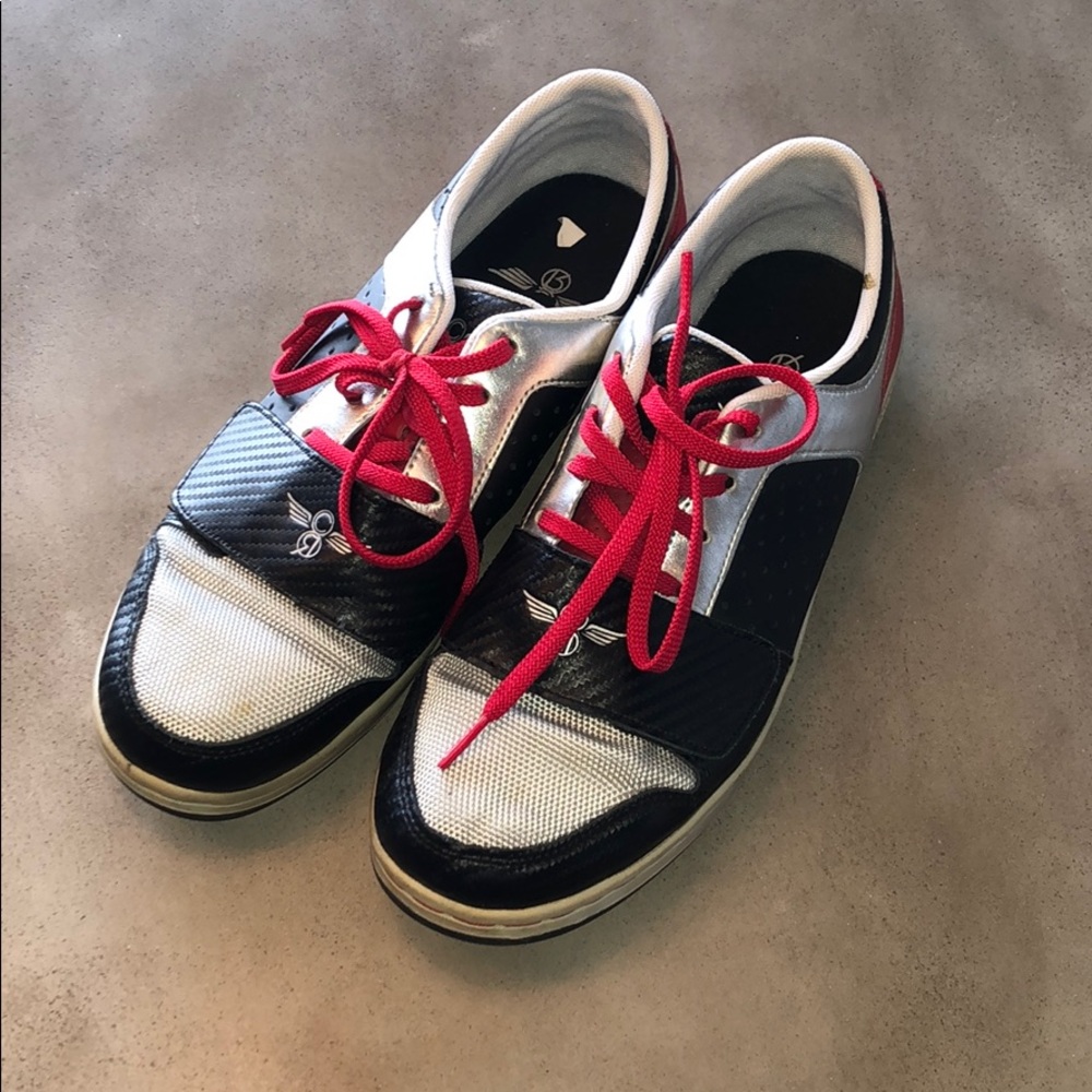 😎 Creative Reaction Sneakers - Picture 2 of 4